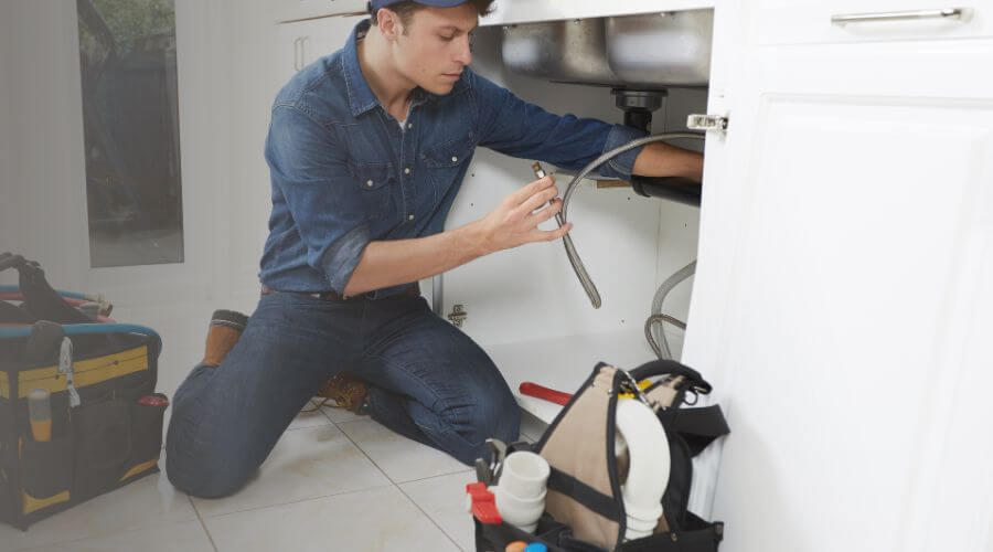 Professional emergency plumbing in Steamboat Rock, IA